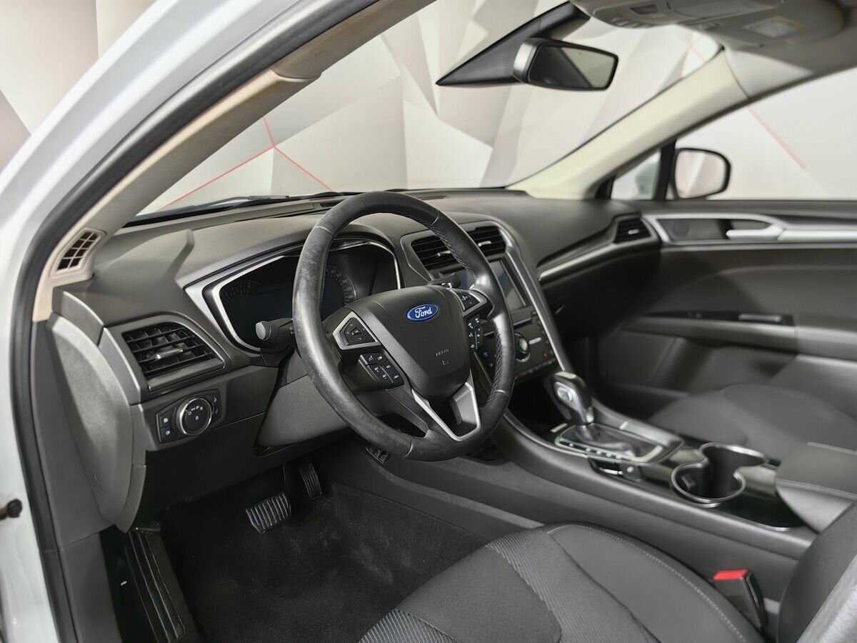 Купить Ford Mondeo с пробегом. Фото: #13
