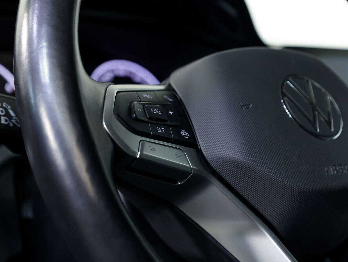 Купить Volkswagen Polo с пробегом. Фото: #16