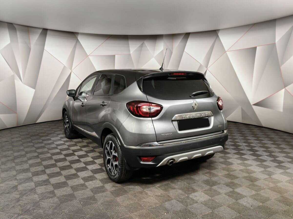 Купить Renault Kaptur с пробегом. Фото: #1