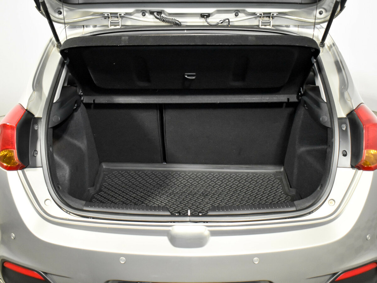 Купить Kia Ceed с пробегом. Фото: #18