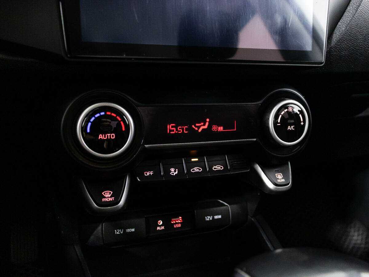 Купить Kia Rio с пробегом. Фото: #15