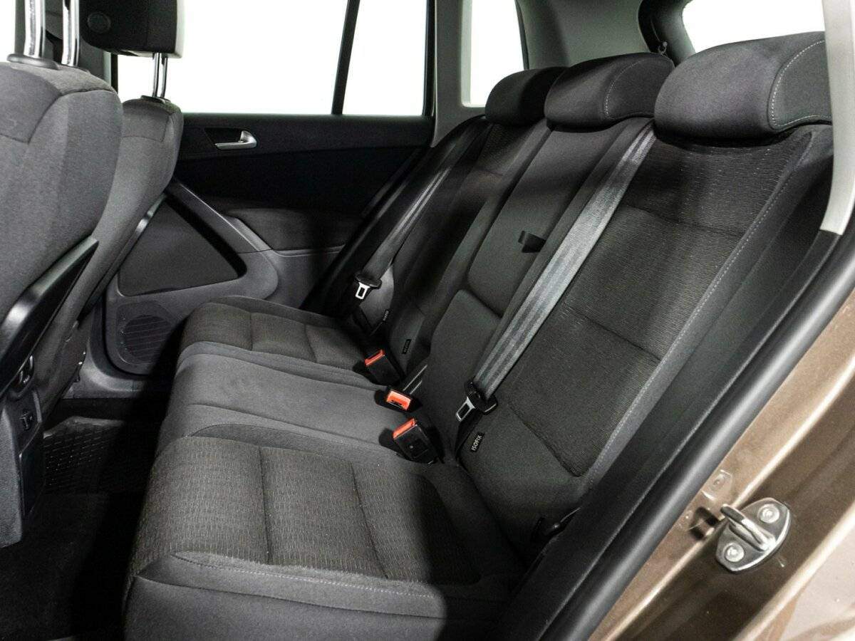 Купить Volkswagen Tiguan с пробегом. Фото: #9