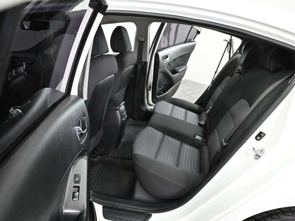 Купить Kia Cerato с пробегом. Фото: #14
