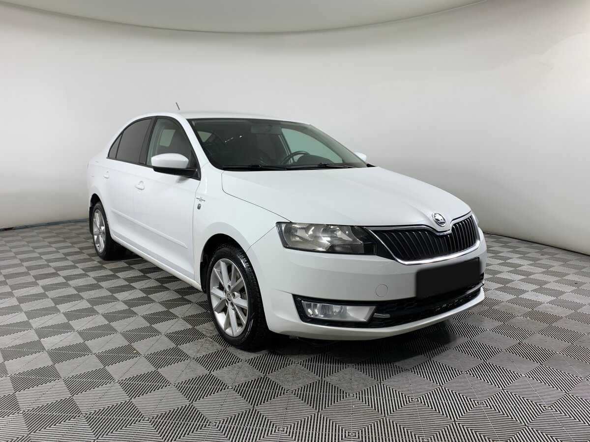 Купить Skoda Rapid с пробегом. Фото: #2