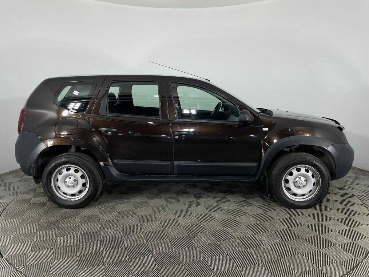 Купить Renault Duster с пробегом. Фото: #3