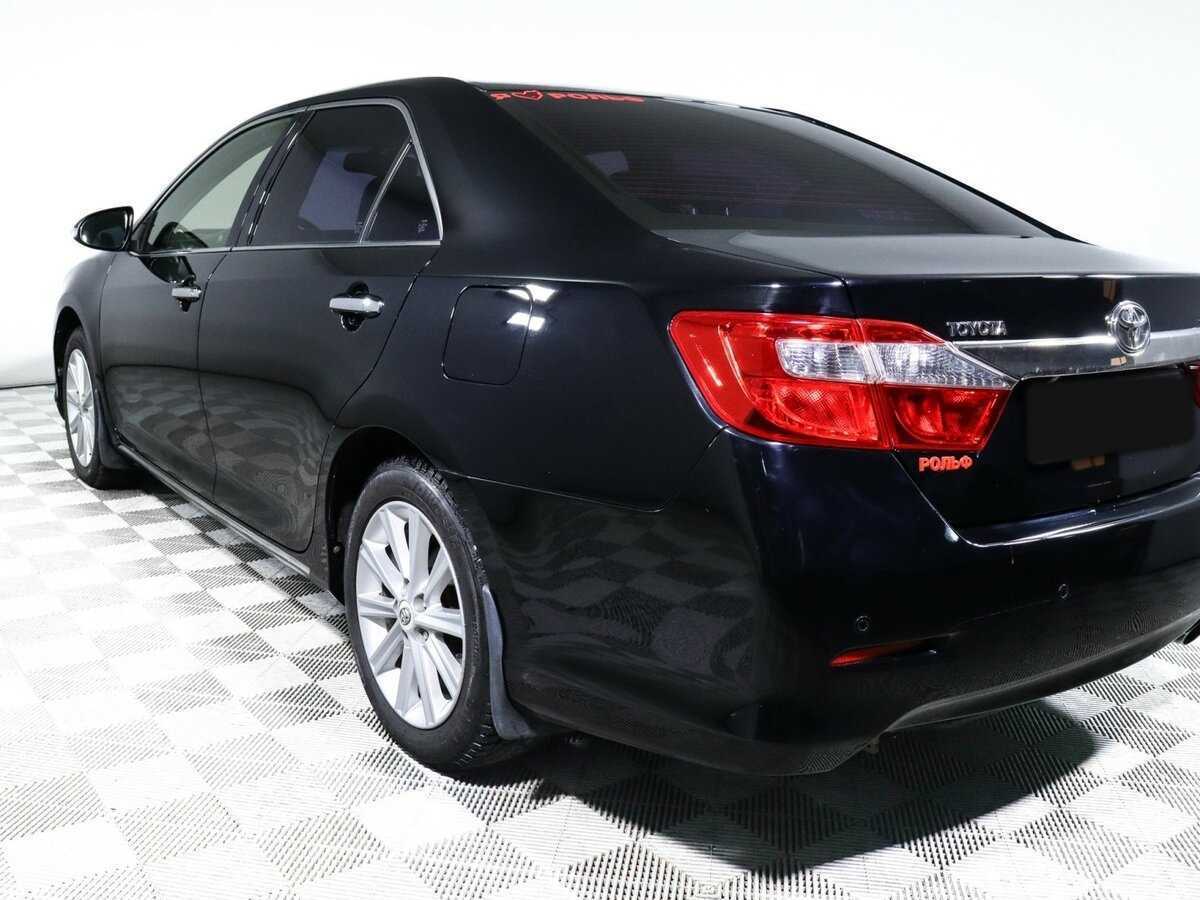 Купить Toyota Camry с пробегом. Фото: #19