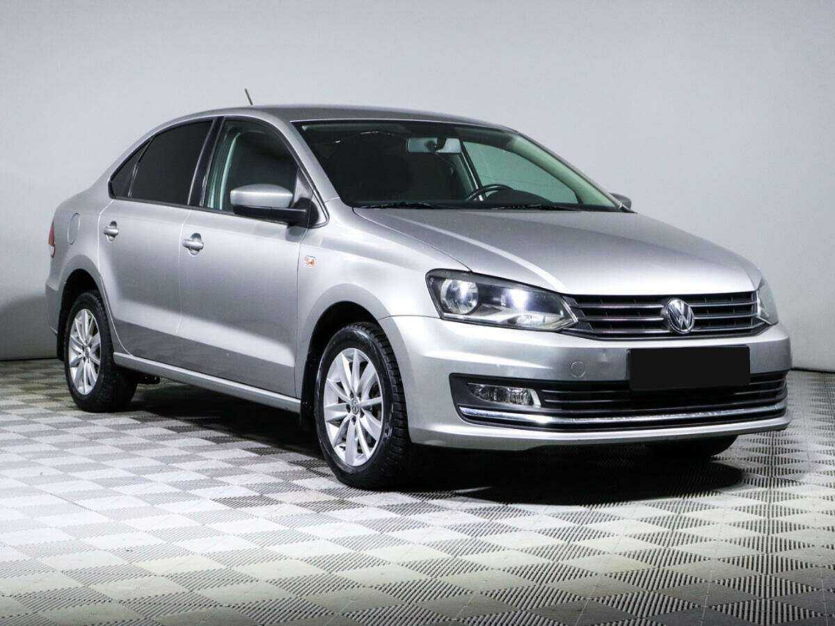 Купить Volkswagen Polo с пробегом. Фото: #2