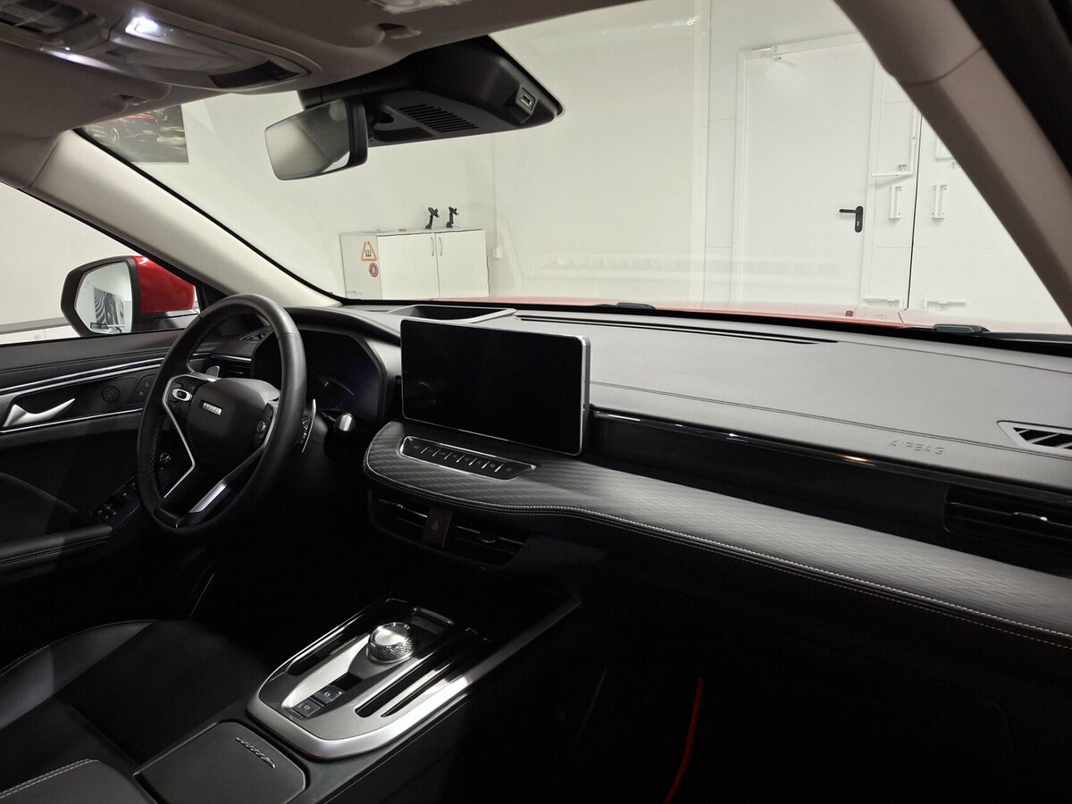 Купить Haval Jolion с пробегом. Фото: #10