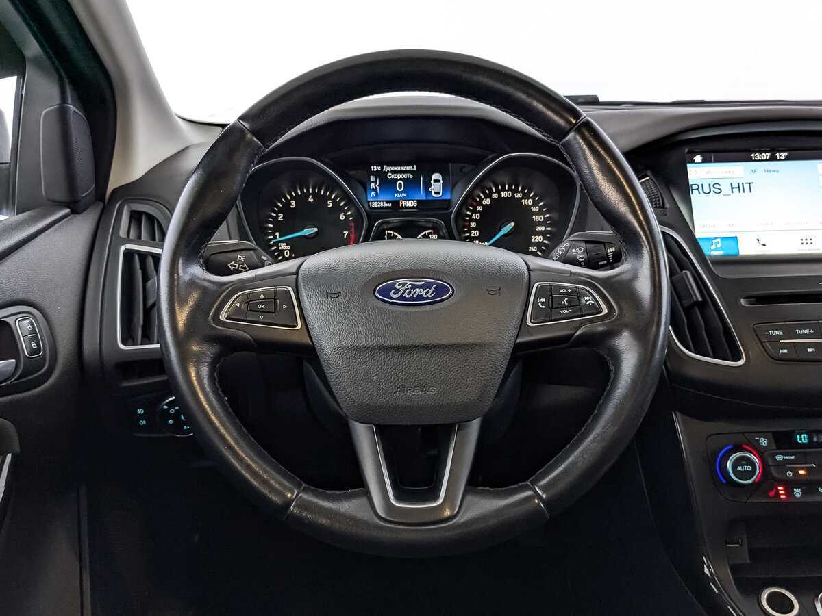Купить Ford Focus с пробегом. Фото: #21