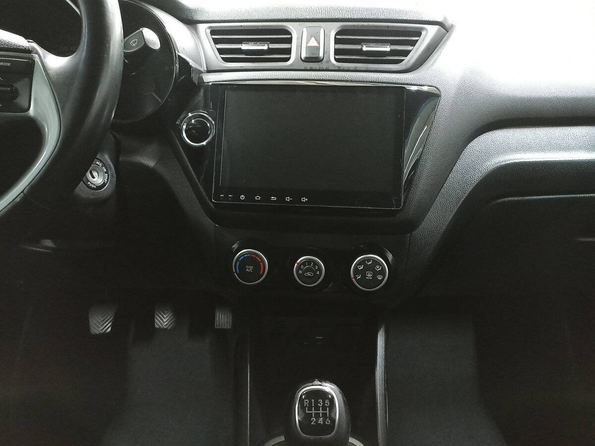 Купить Kia Rio с пробегом. Фото: #13