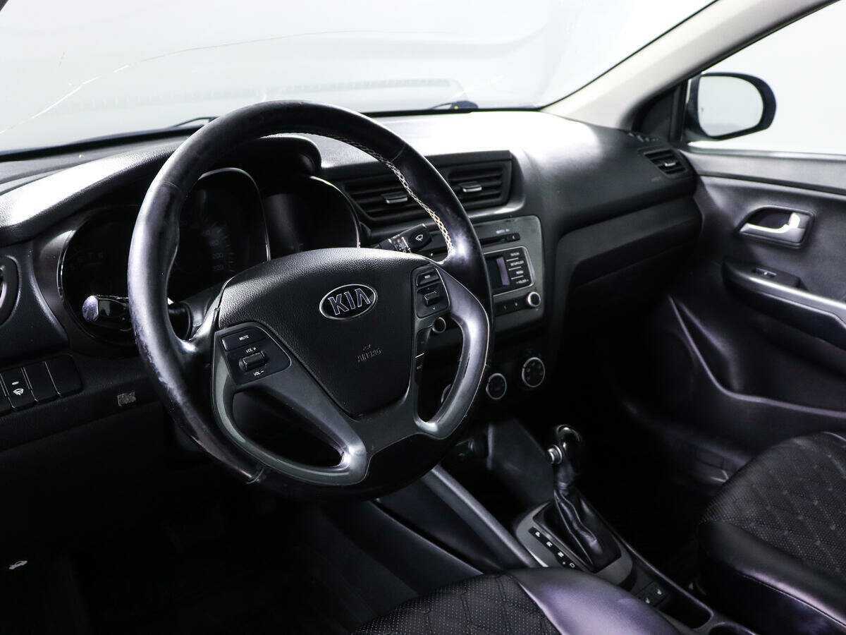Купить Kia Rio с пробегом. Фото: #13