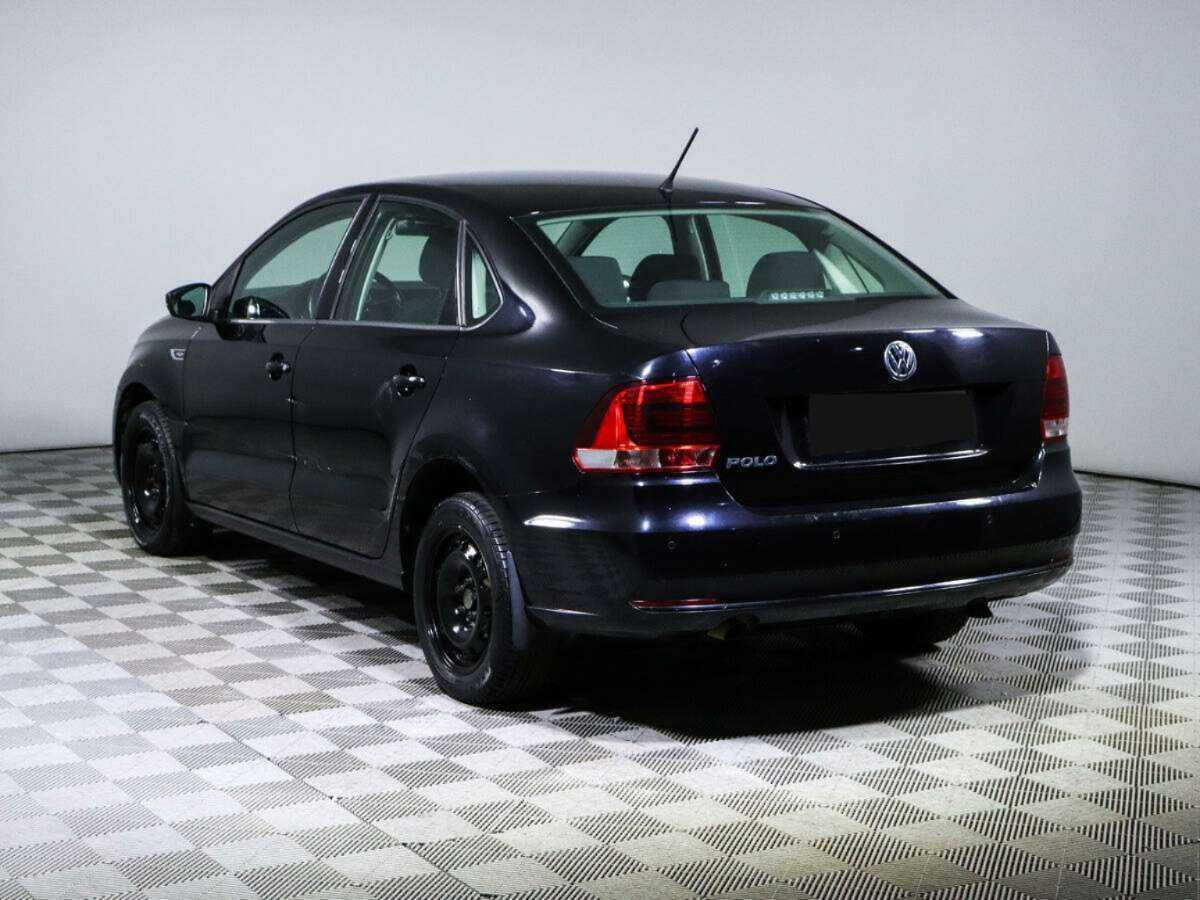 Купить Volkswagen Polo с пробегом. Фото: #4