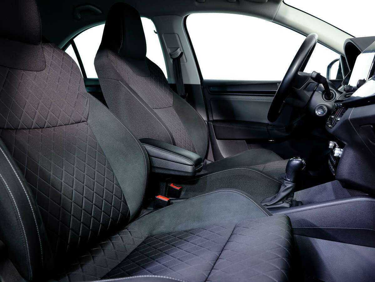 Купить Skoda Rapid с пробегом. Фото: #11