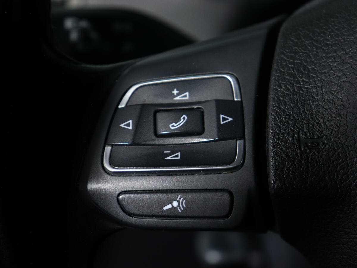 Купить Volkswagen Polo с пробегом. Фото: #15