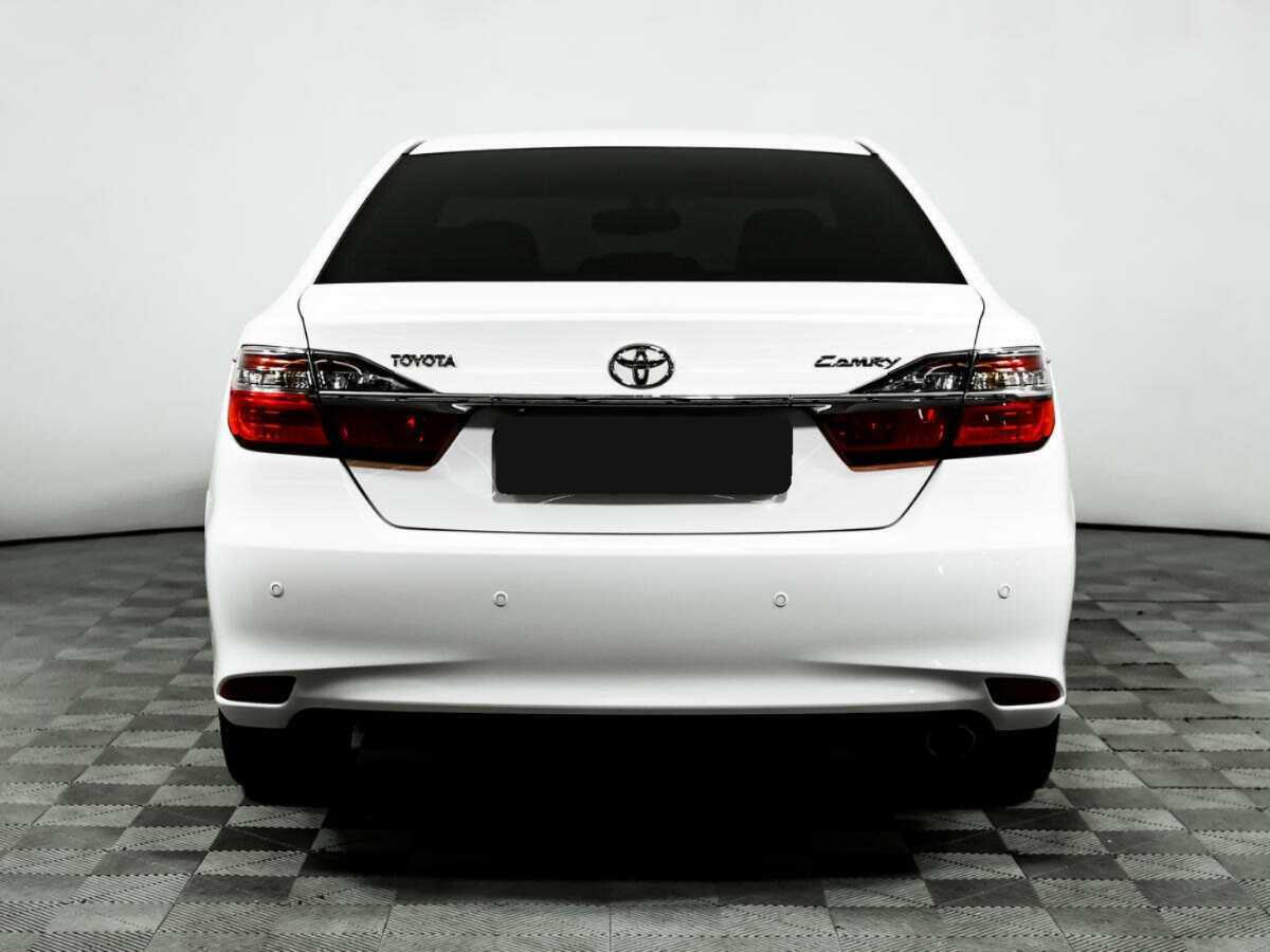 Купить Toyota Camry с пробегом. Фото: #5