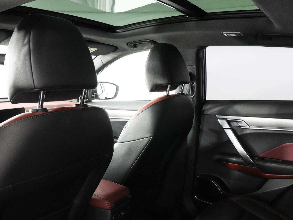 Купить Geely Coolray с пробегом. Фото: #11