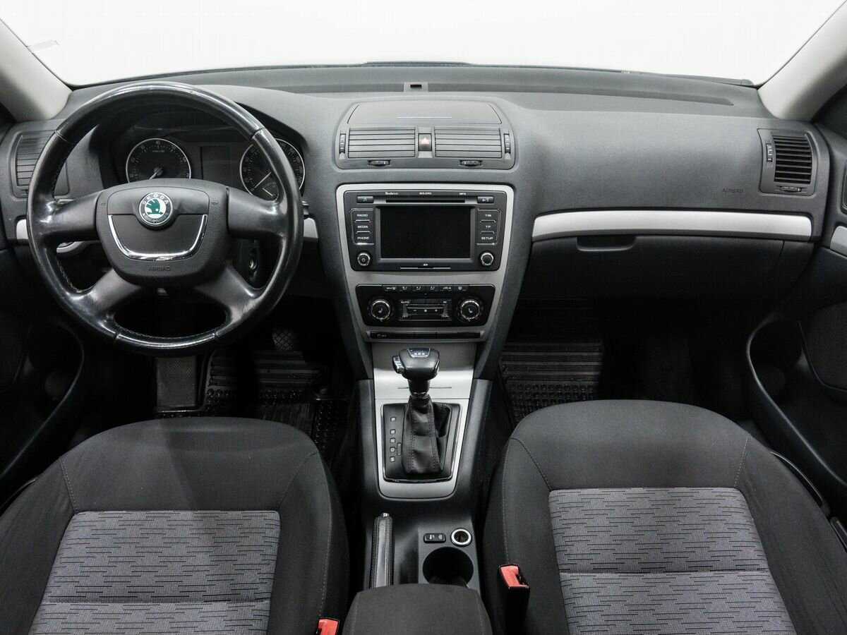 Купить Skoda Octavia с пробегом. Фото: #8