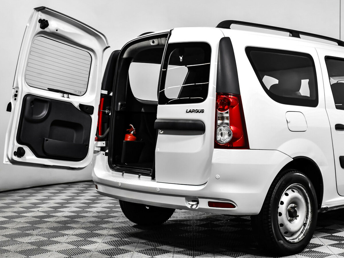 Купить Lada (ВАЗ) Largus с пробегом. Фото: #12
