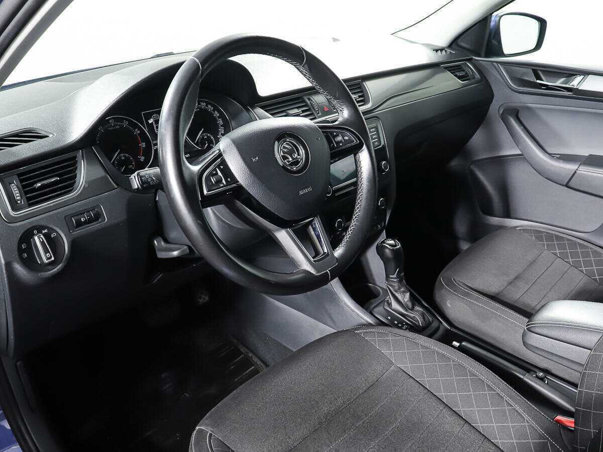 Купить Skoda Rapid с пробегом. Фото: #12