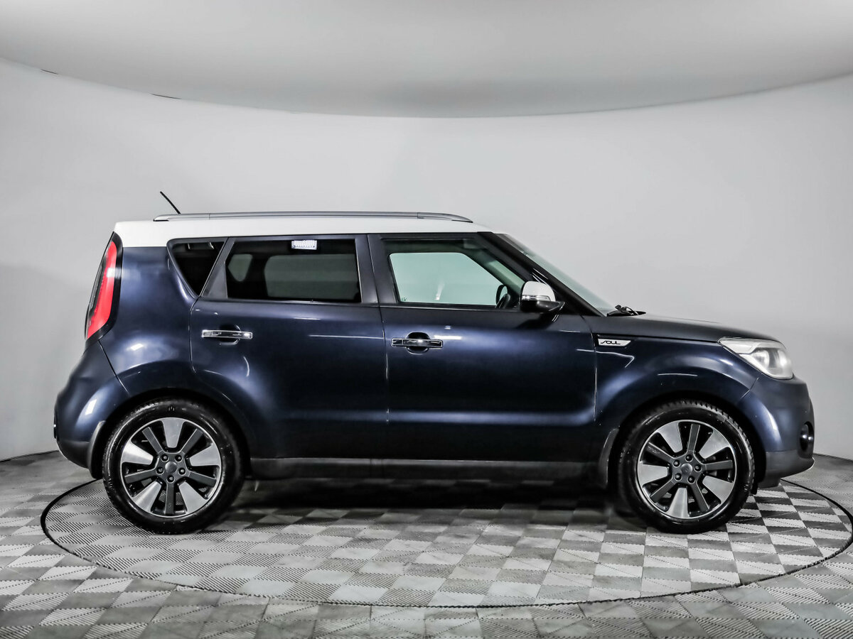 Купить Kia Soul с пробегом. Фото: #3