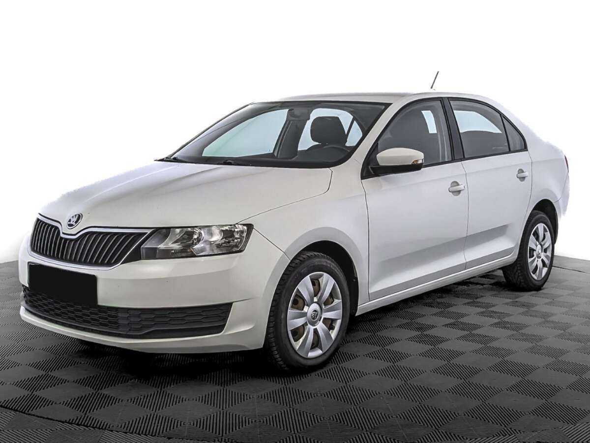 Купить Skoda Rapid с пробегом. Посмотреть фото