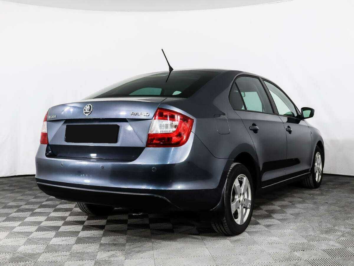 Купить Skoda Rapid с пробегом. Фото: #3