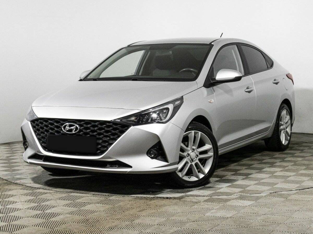 Купить Hyundai Solaris с пробегом. Фото: #0