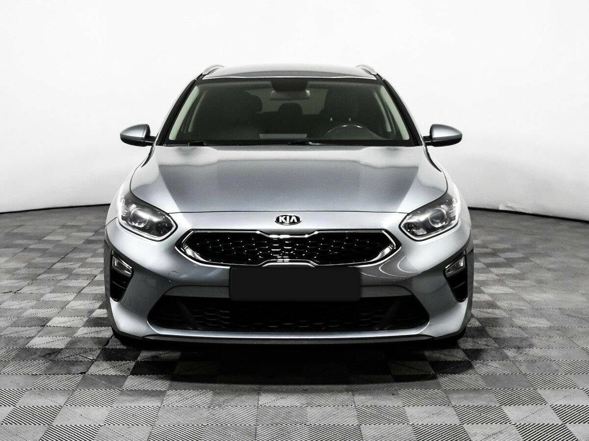Купить Kia Ceed с пробегом. Фото: #1