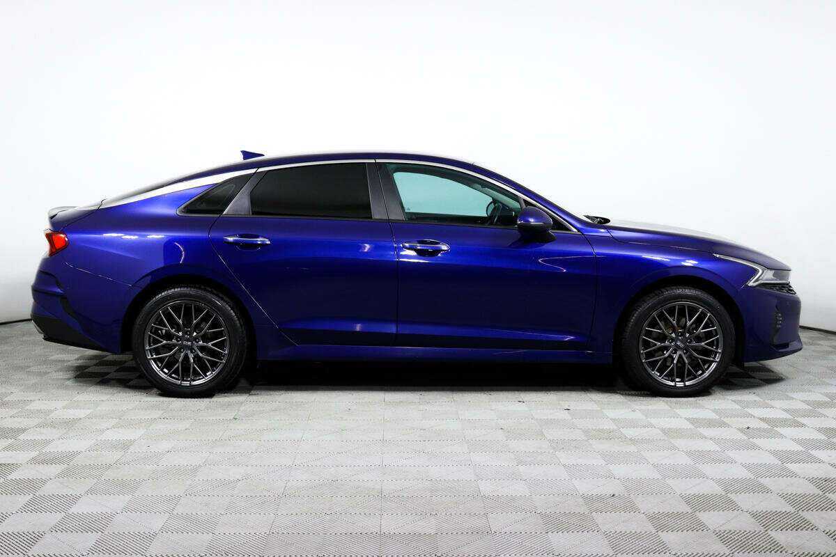 Купить Kia K5 с пробегом. Фото: #3