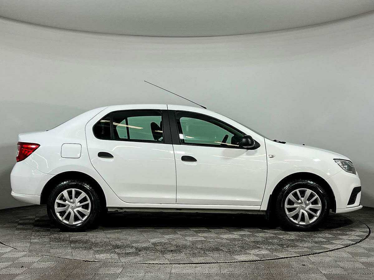 Купить Renault Logan с пробегом. Фото: #3
