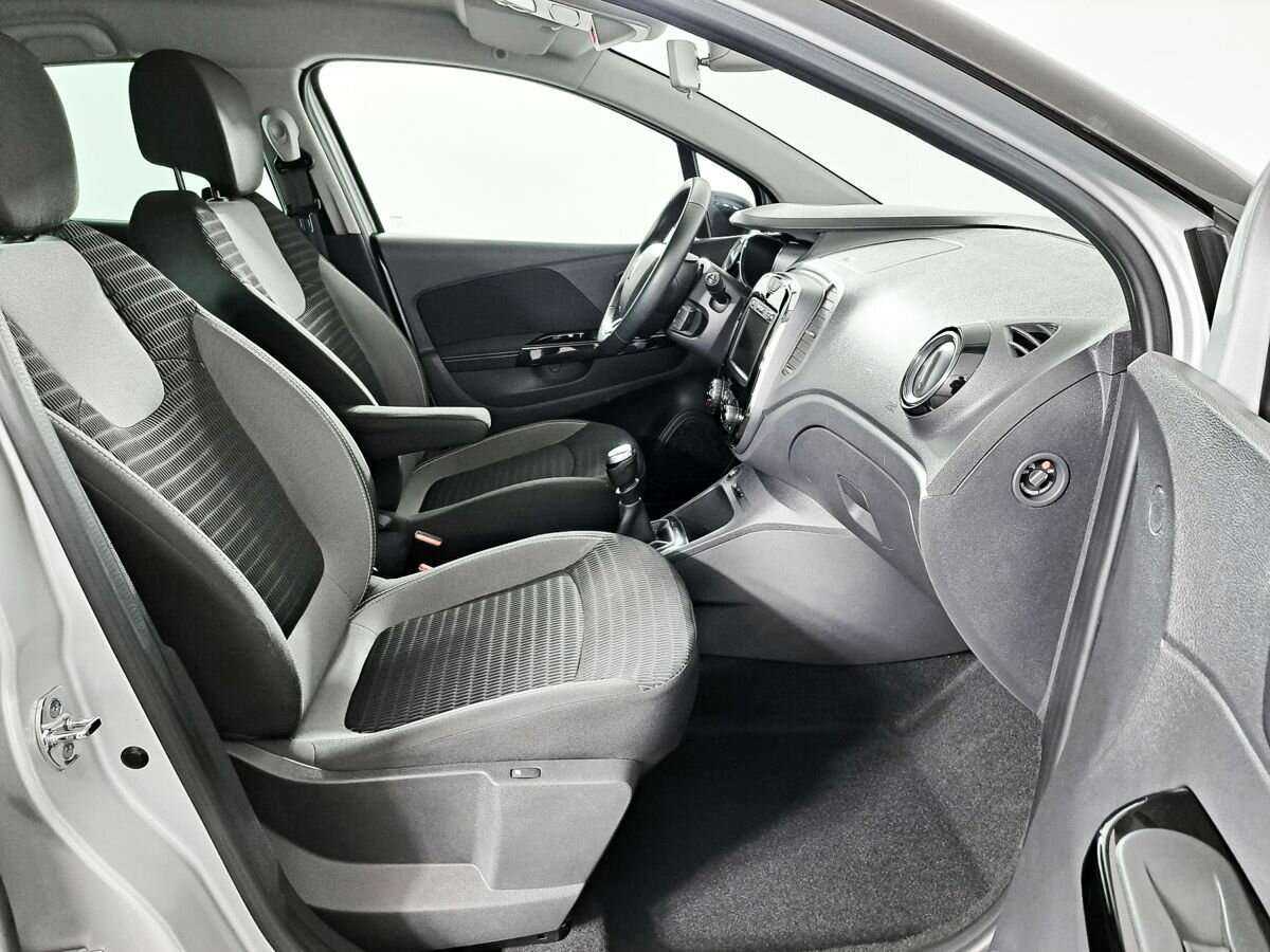 Купить Renault Kaptur с пробегом. Фото: #6