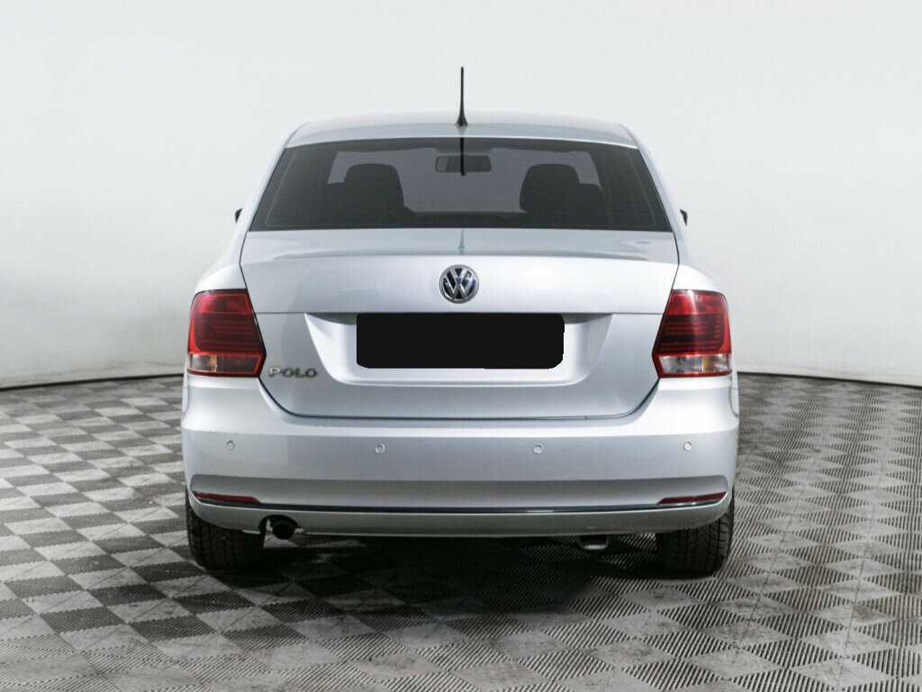 Купить Volkswagen Polo с пробегом. Фото: #4