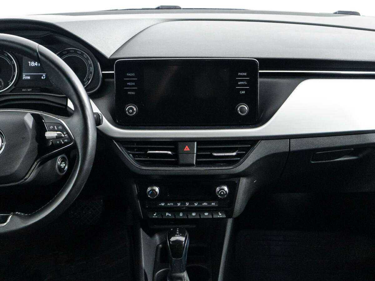 Купить Skoda Rapid с пробегом. Фото: #13