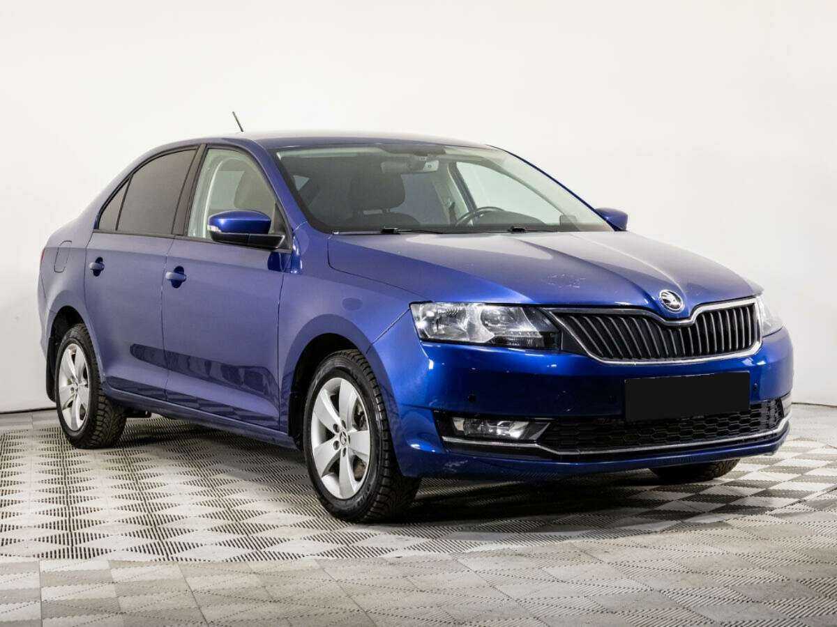 Купить Skoda Rapid с пробегом. Фото: #2