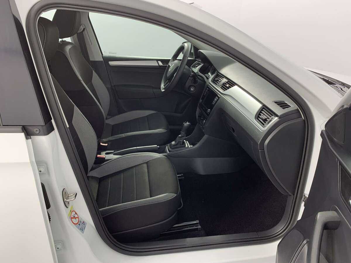 Купить Skoda Rapid с пробегом. Фото: #14