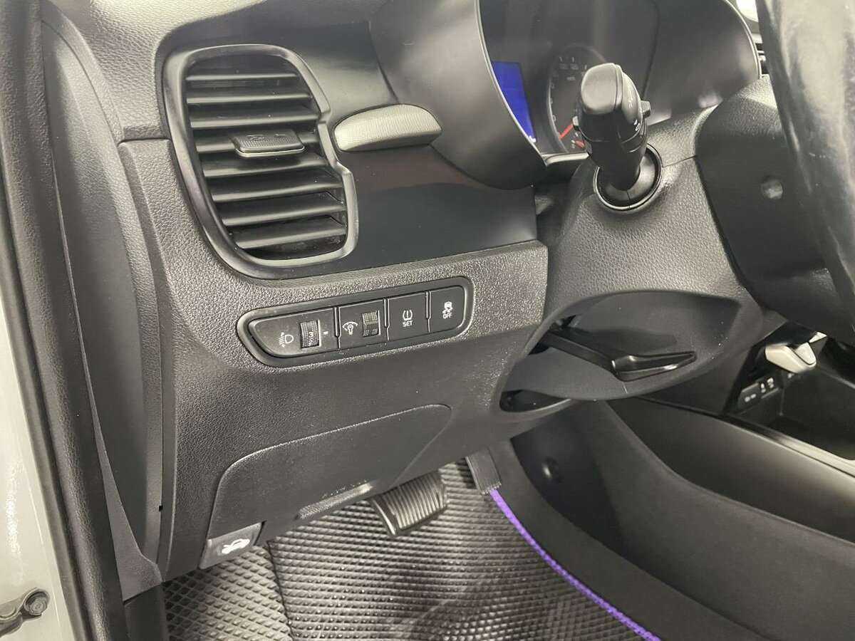 Купить Kia Rio с пробегом. Фото: #8