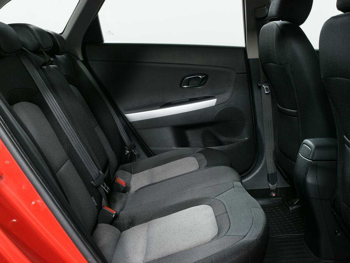 Купить Kia Ceed с пробегом. Фото: #11