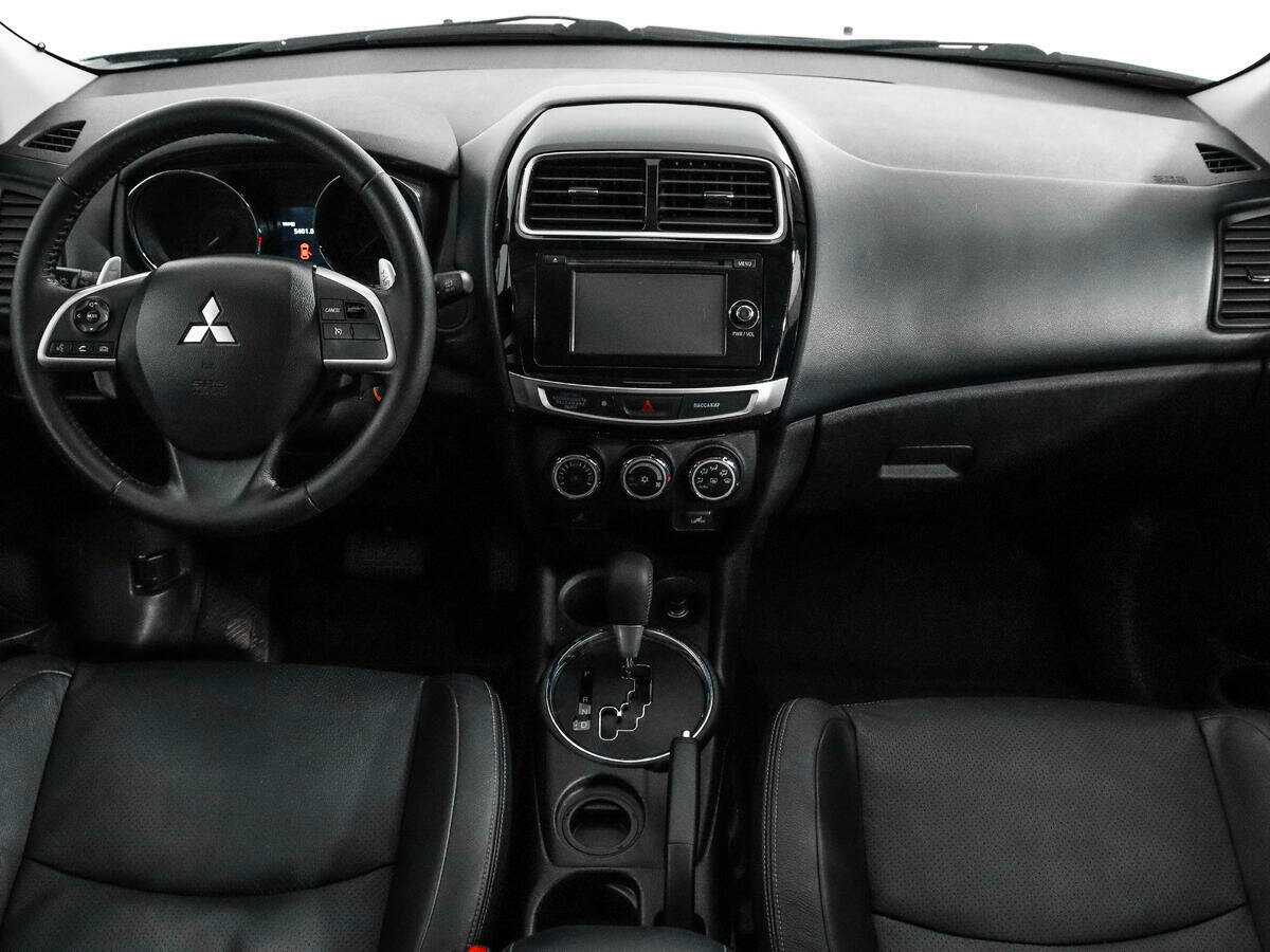 Купить Mitsubishi ASX с пробегом. Фото: #10