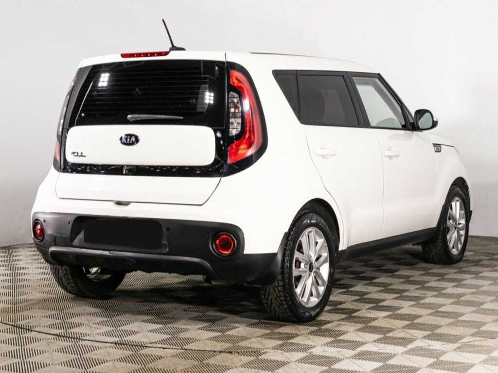 Купить Kia Soul с пробегом. Фото: #4