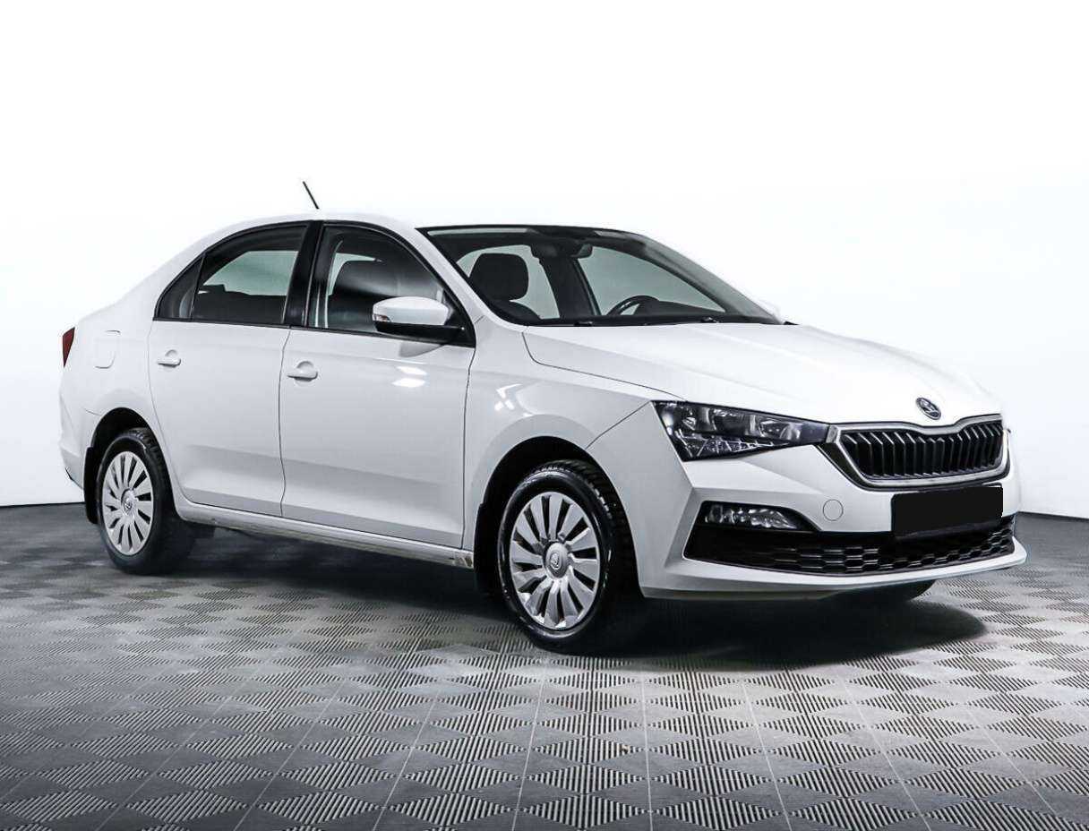 Купить Skoda Rapid с пробегом. Фото: #2