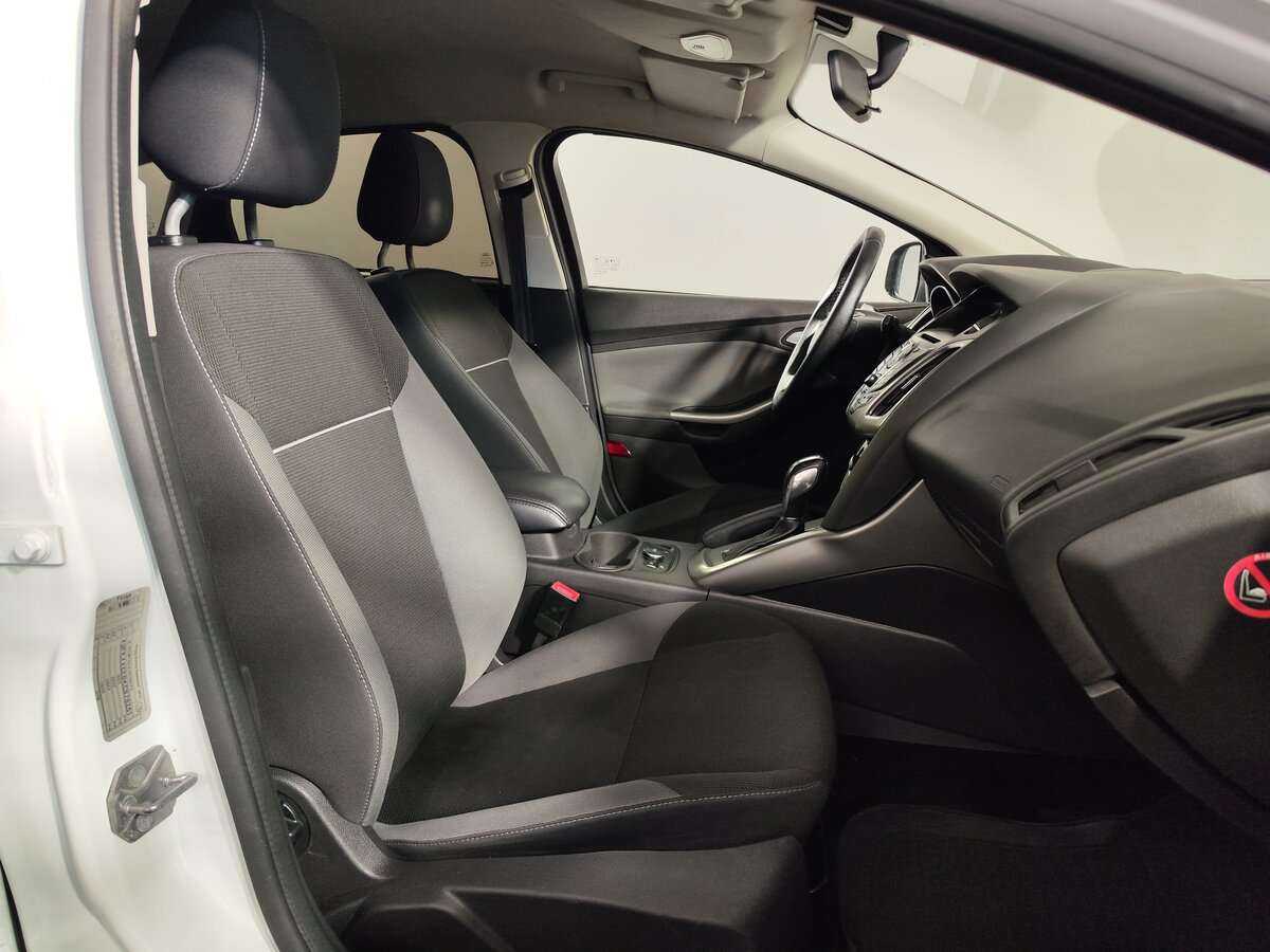Купить Ford Focus с пробегом. Фото: #10