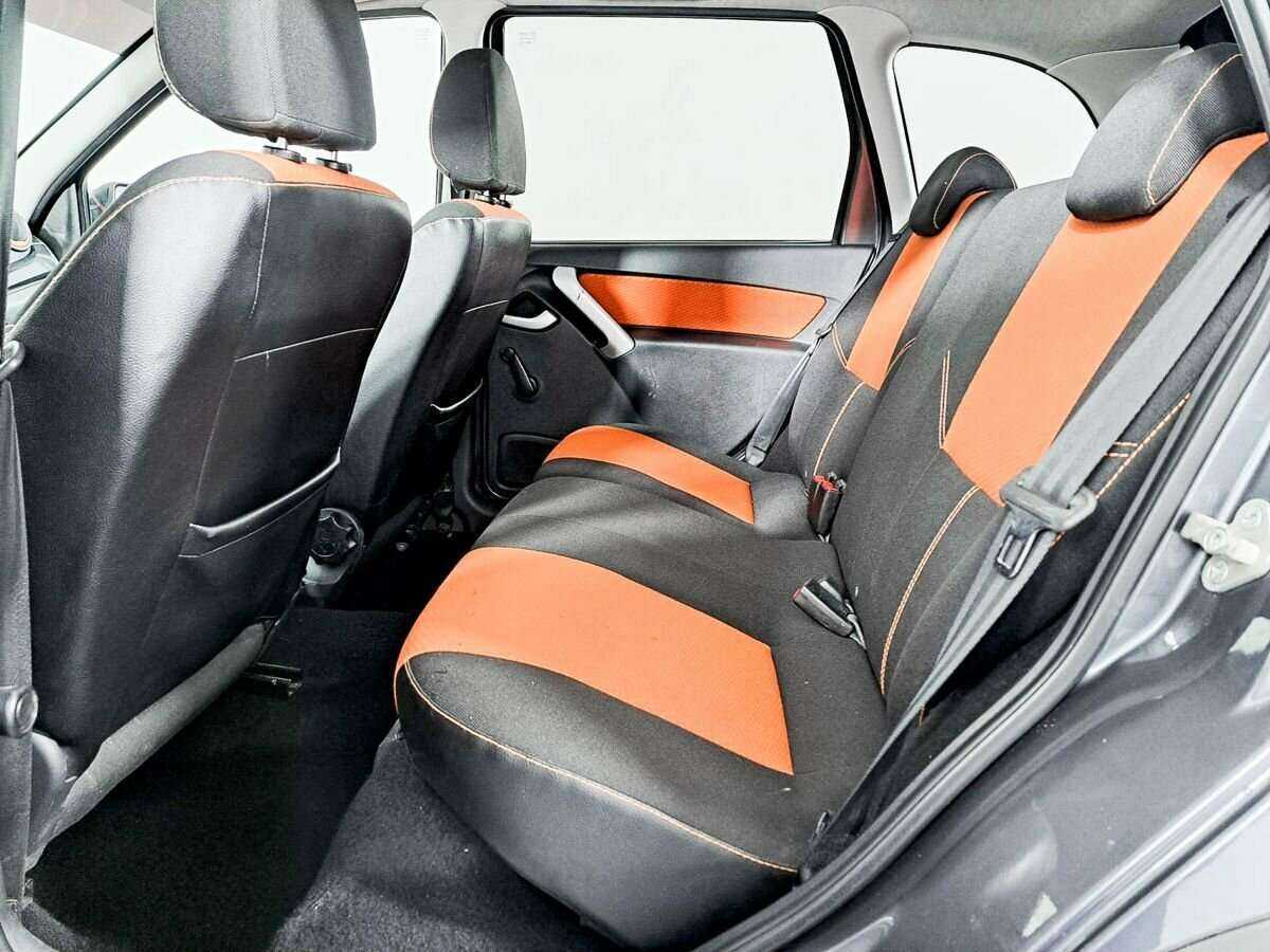 Купить Lada (ВАЗ) Kalina с пробегом. Фото: #9