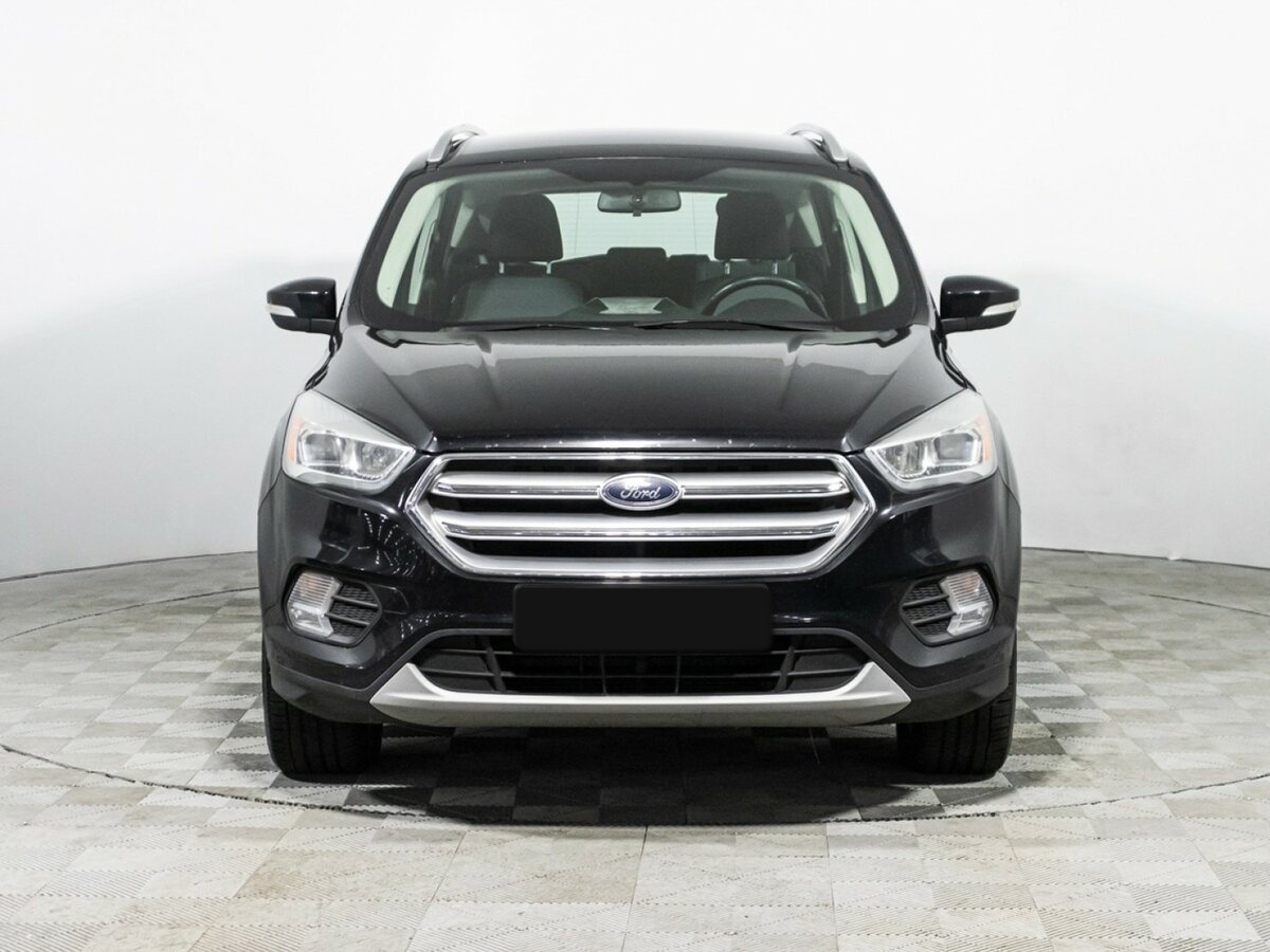 Купить Ford Kuga с пробегом. Фото: #1