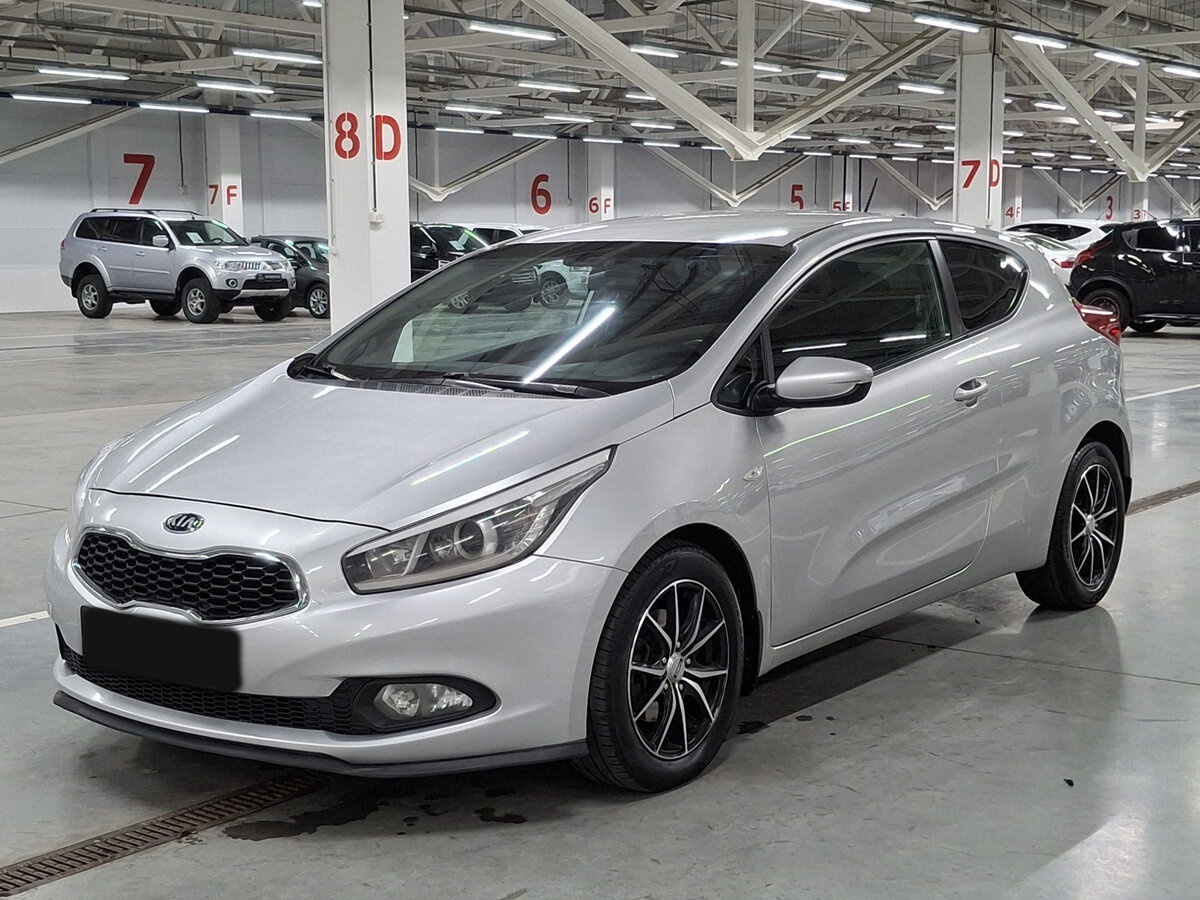Купить Kia Ceed с пробегом. Фото: #0