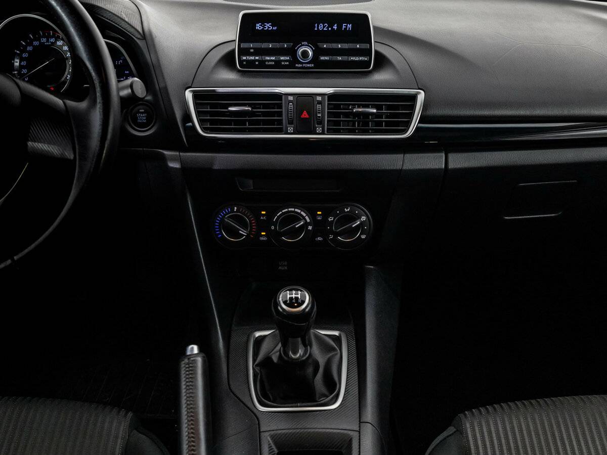 Купить Mazda 3 с пробегом. Фото: #9
