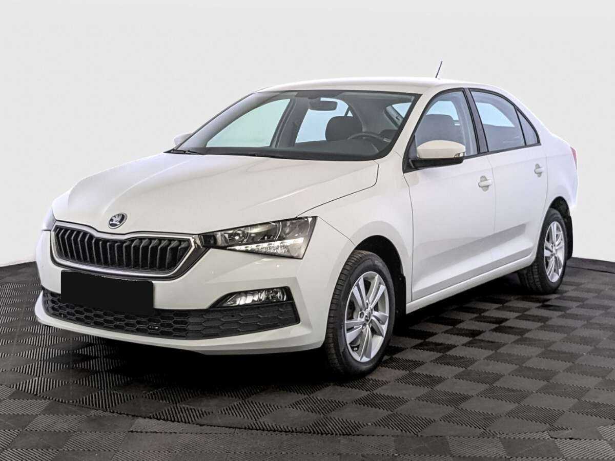Купить Skoda Rapid с пробегом. Посмотреть фото