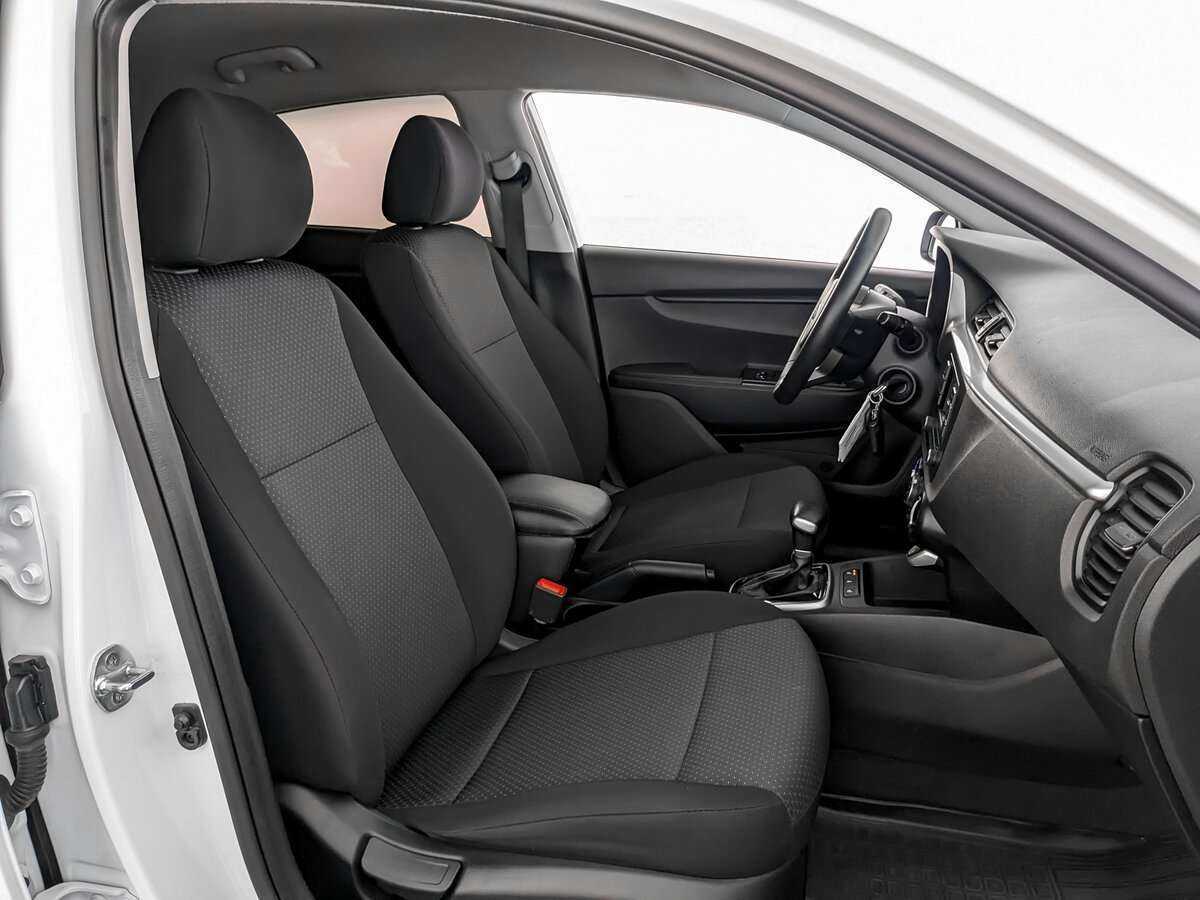 Купить Kia Rio с пробегом. Фото: #17