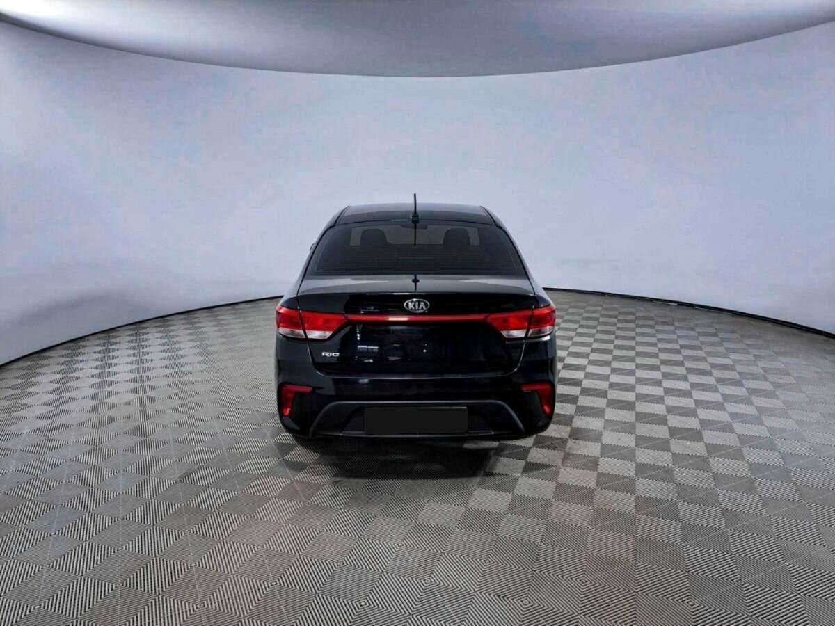 Купить Kia Rio с пробегом. Фото: #5