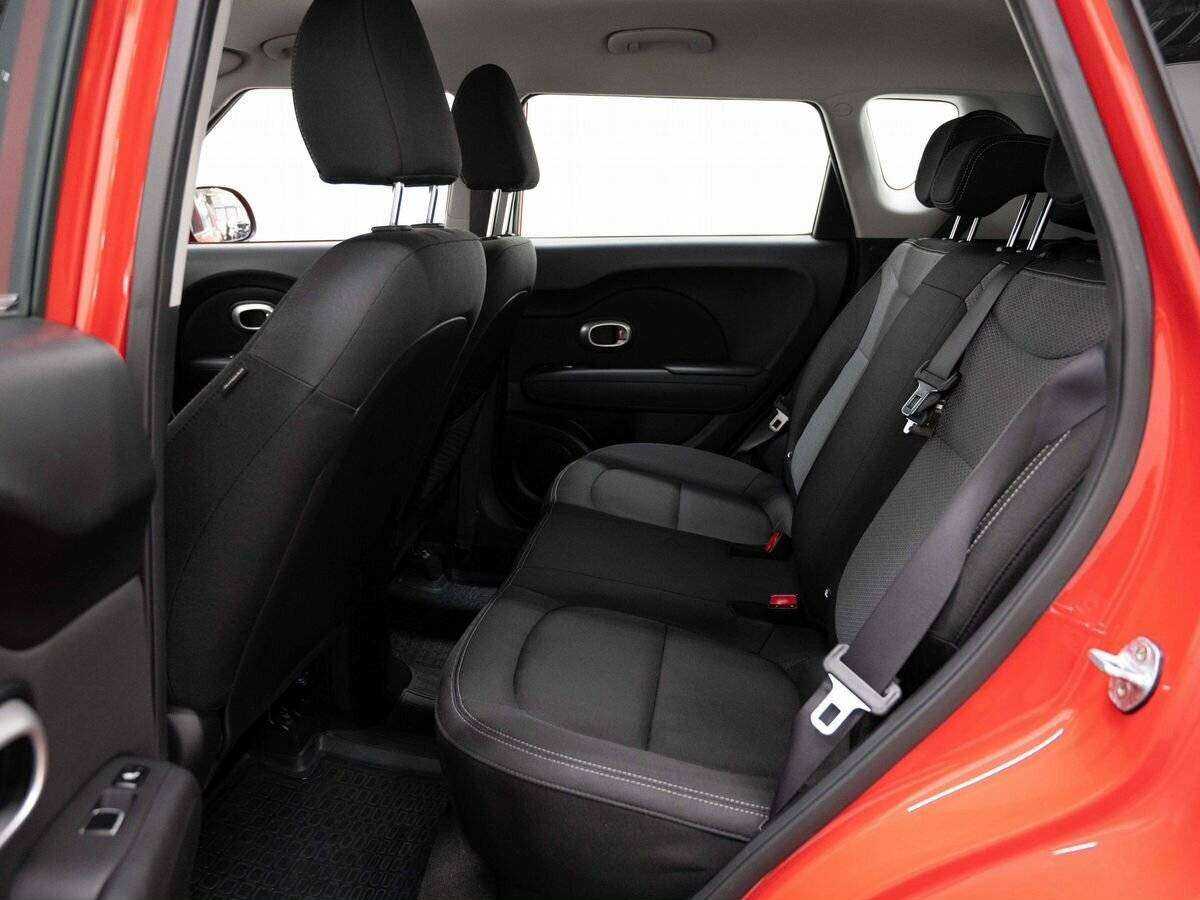 Купить Kia Soul с пробегом. Фото: #8