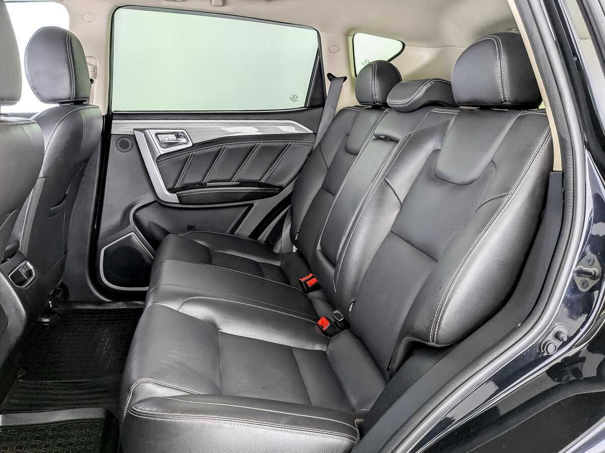 Купить Geely Emgrand X7 с пробегом. Фото: #11